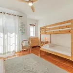 Baleal Happiness Surf House * فيريل