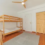 Вилла Baleal Happiness Surf House Феррел
