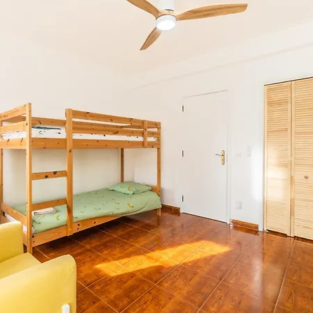 Villa Baleal Happiness Surf House Ferrel (Leiria)
