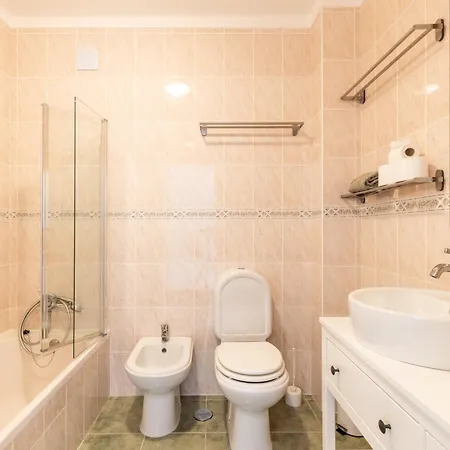 Baleal Happiness Surf House Villa
