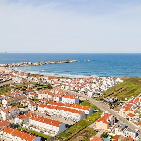 Baleal Happiness Surf House * Baleal